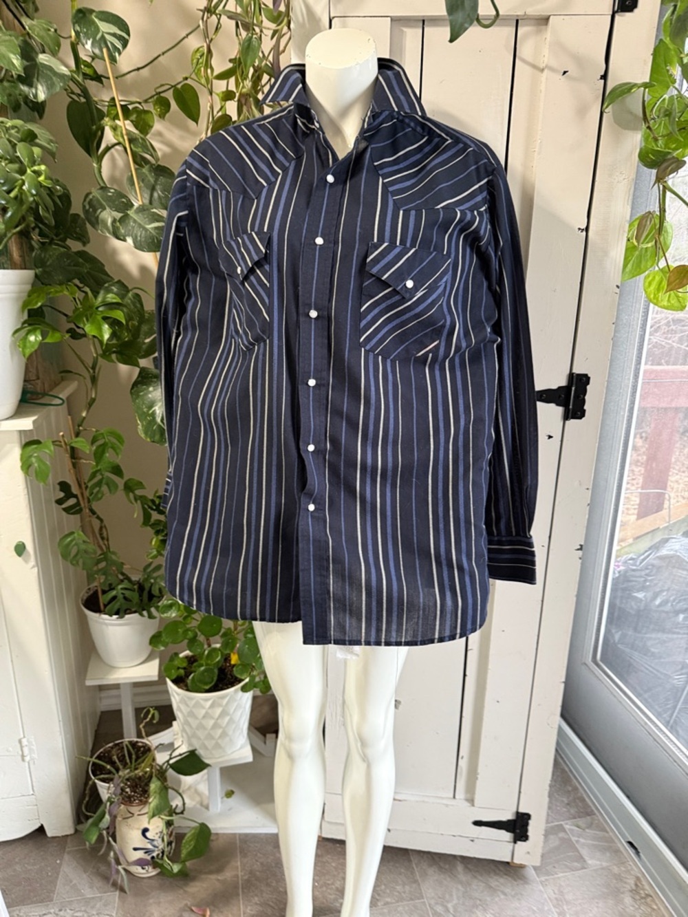 Vintage AshCreek pearl button Men's Navy Stripe Button-Up western Shirt Lg 🕰️